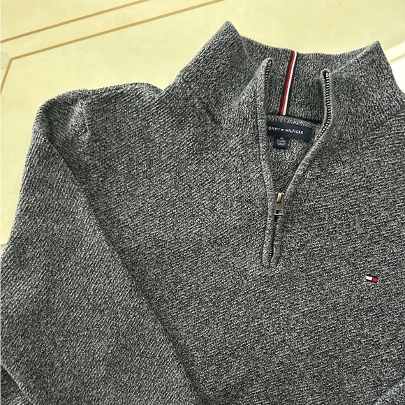 Tommy Hilfiger Men’s Sweater - Picture 5 of 16